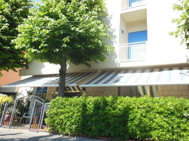伊迪酒店 里米尼 外观 照片